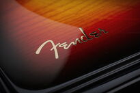 MoFi Electronics Fender PrecisionDeck - 4