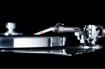 Ortofon Century Turntable - 2