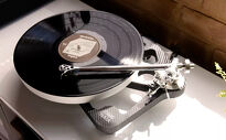 Rega Naia - 3